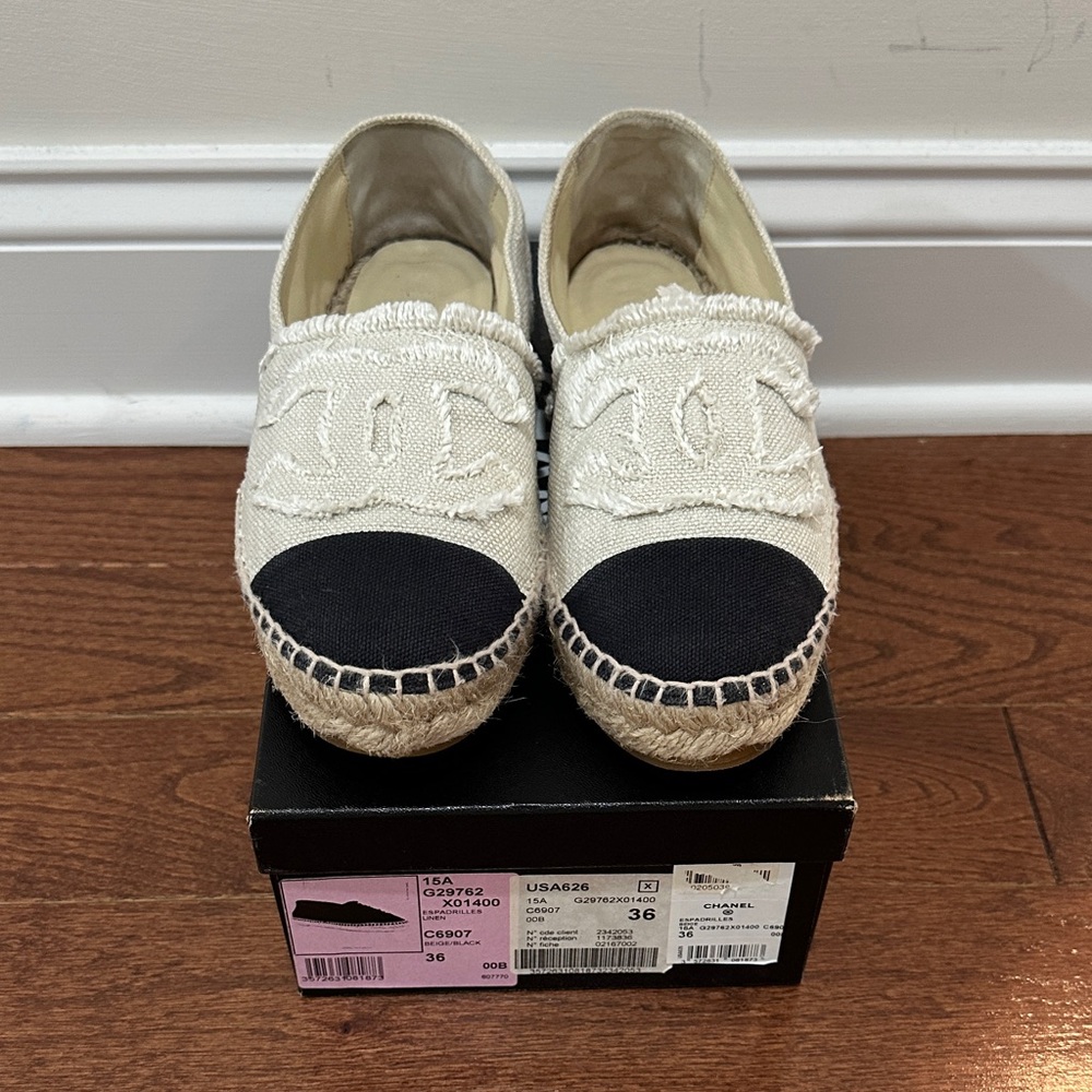 CHANEL Beige and Black Canvas Espadrilles Size 36